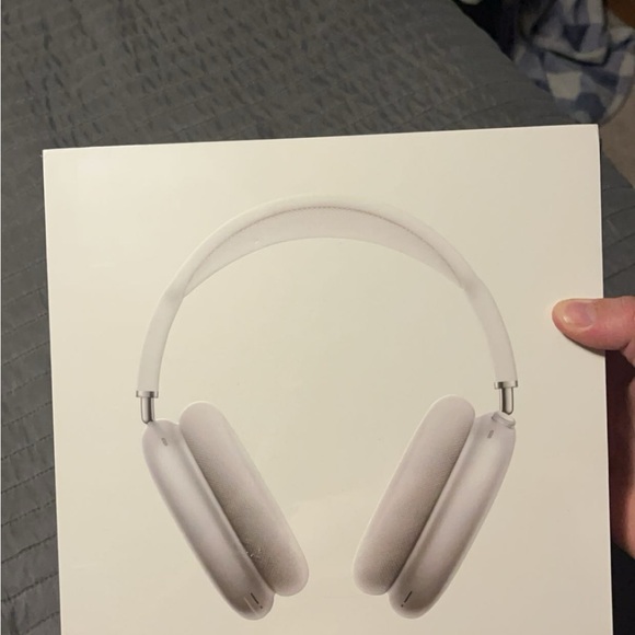 AirPod Max - Picture 1 of 5